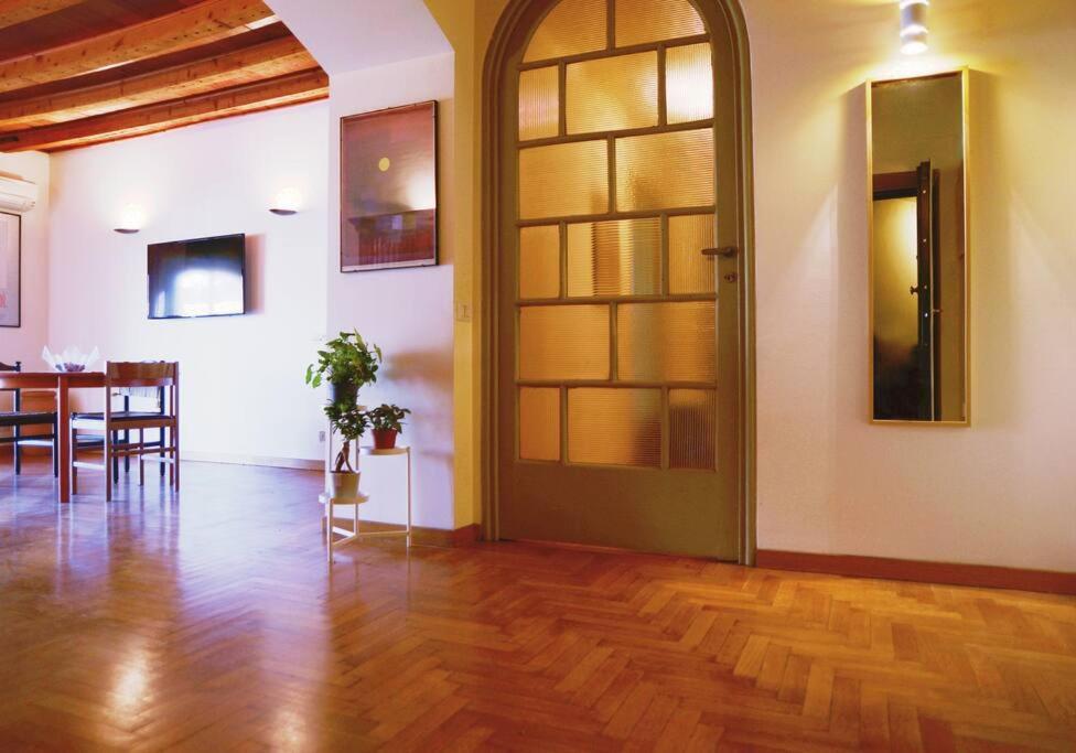 Urban House - Elegant Apartment Brera Milan Center Exteriér fotografie